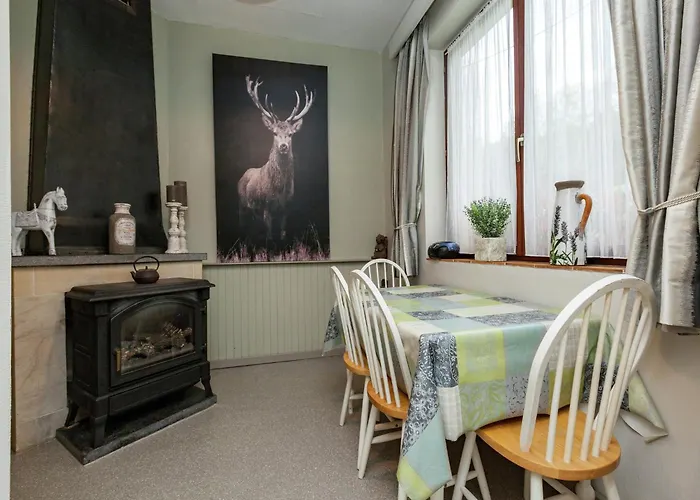 Prázdninový dům Peaceful Garden Stay, *